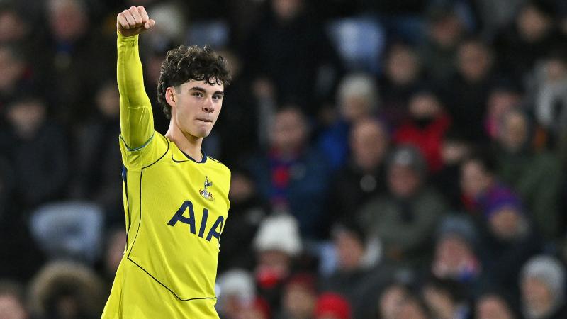 记者：马竞询问格雷茨卡情况，但拜仁已经和他开启续约谈判（记者：马竞问询格雷茨卡，拜仁已启动与其续约谈判）