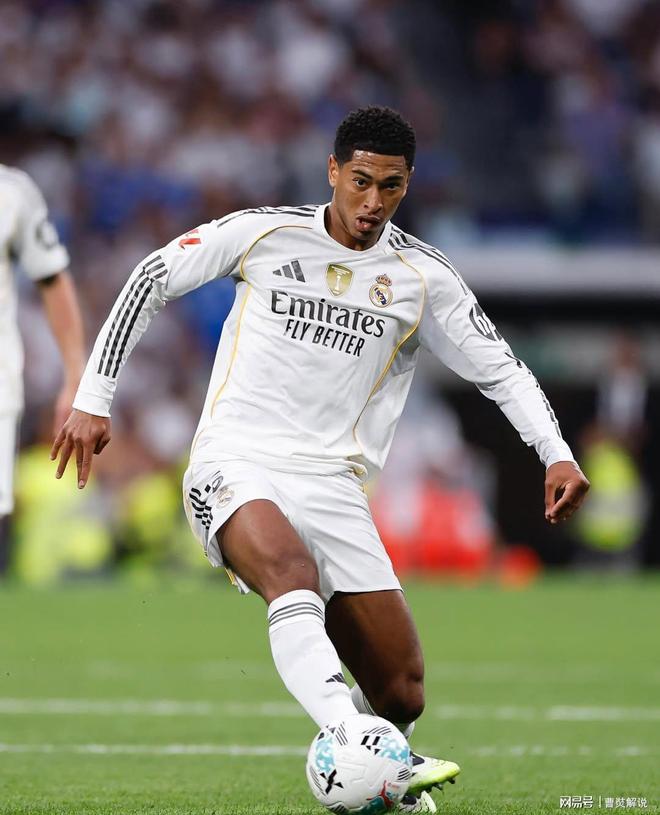 焦点战！山东男篮vs青岛男篮胜者将锁定晋级八强名额（生死对决：山东男篮与青岛男篮一战定八强席位）