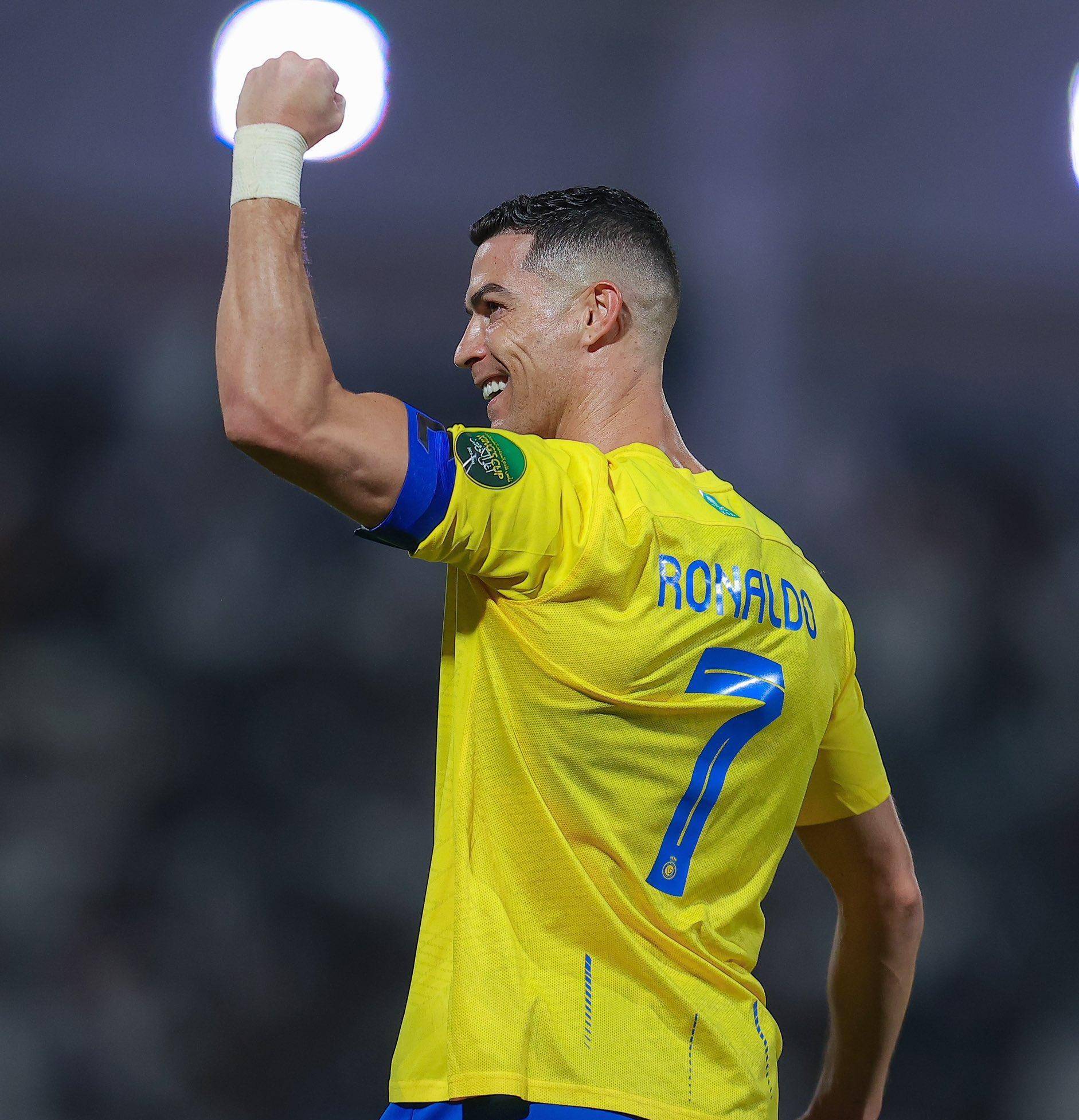 罗马诺&莫雷托：米兰接近签下20岁哥伦比亚后卫阿里萨拉（米兰接近敲定20岁哥伦比亚后卫阿里萨拉（罗马诺／莫雷托））