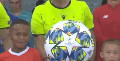 伯爵宫梦碎？切尔西站在球场抉择的十字路口（伯爵宫梦想搁浅？切尔西抵达球场取舍的分岔口）