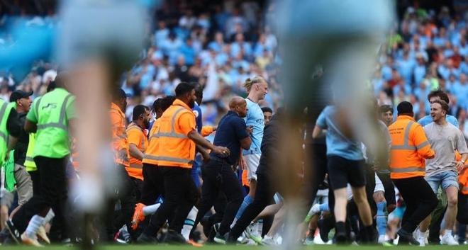 剑南春｜巴萨4-2塞尔塔，莱万戴帽，亚马尔破门，德容染红（剑南春｜巴萨4-2力克塞尔塔：莱万帽子戏法，亚马尔进球，德容染红）