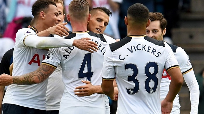 曼纳：冬窗是一个机会，中场是我们的引援关注重点（曼纳：冬季转会窗是良机，中场补强将成首要任务）